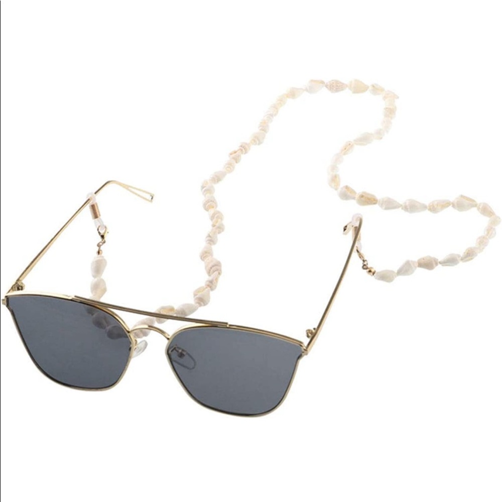 Sunglass chain